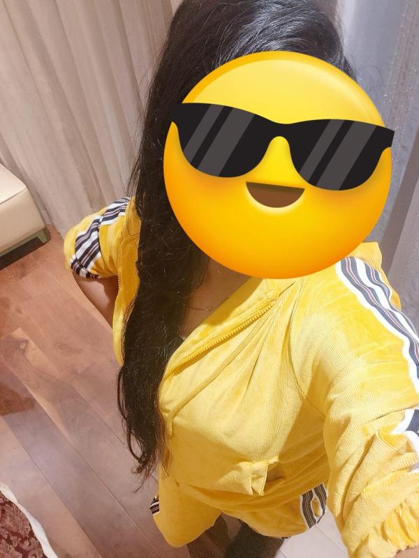 I'm KOYAL naughty, sexy, hot Indian girl. I'm fully independent and a sexy companion. My all pics are latest pics and all are real. I can offer you THE BEST EXPERIENCE OF YOUR LIFETIME!!