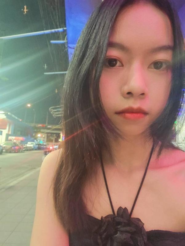 I'm Tika from Vietnam new arrive here .this photo 💯 %real .I am so beautiful ,elegant and extraordinary sweetest girl I am here looking for some one who can make my bed warm and sexiest. I have a very