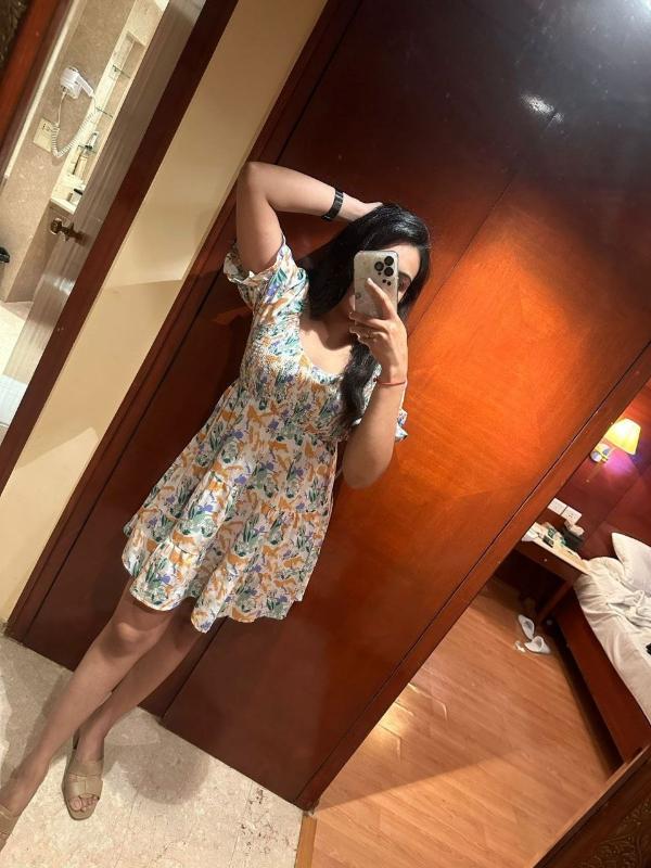 Hi name's kajal 
I am an independent girl No agent involved.
All pictures are Real my own picture so please don't Call me directly..and don't disturb me Come to chat and discuss on chat first.