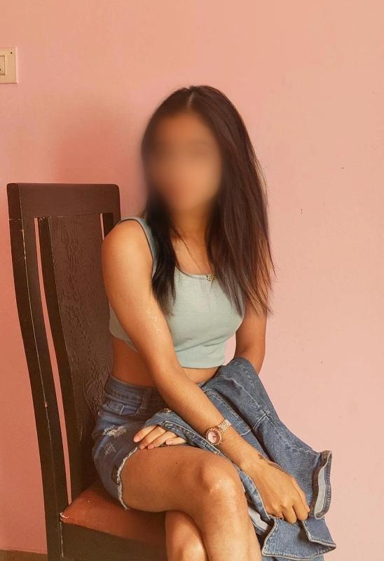 call or whats app on 𝟵𝟵𝟬𝟬𝟮𝟲𝟯𝟴𝟮𝟴 Genuine service 100% same girl available