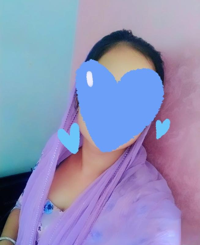 Hello Gentlemens.
Thanks for your time to read something about me.
My pictures are real 100%.
Independent girls❤️❤️❤️❤️❤️according to your demand.
My name is mahi, a young and beautiful Indian girl. I