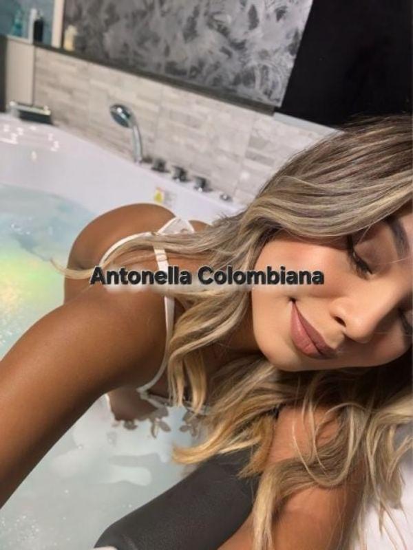 Ofrezco una experiencia discreta y sin prisa Colombia caliente