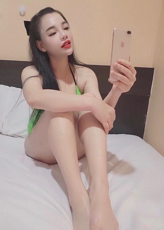 🥳🥳Hello gentlemen..🤩🥳🥳
🥰I'm Melisa newly arrived in India.. I'm so glad you found me..
Now is the time to discover your deepest desires...😚.. I am a discreet, sexy, seductive and confident escort girl