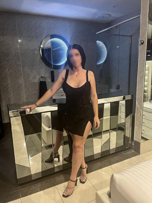 Hello boys,
This petite lady is a gorgeous playmate and sensual lover. She is an Australian babe with natural curves, a toned body and a devilish smile with an intense hunger for pleasure. She is gene