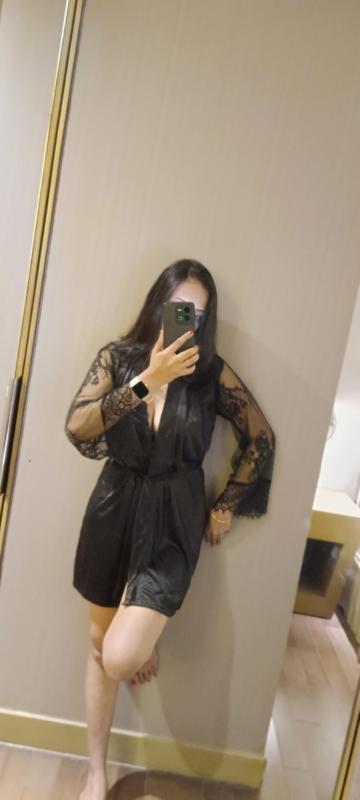 I'm Deepika , welcome to my page. I am independent and 100% real and a genuine soul all of 25 years old. I usually don’t look into my email, so try to contact me on whats app or calls. I’m very open m