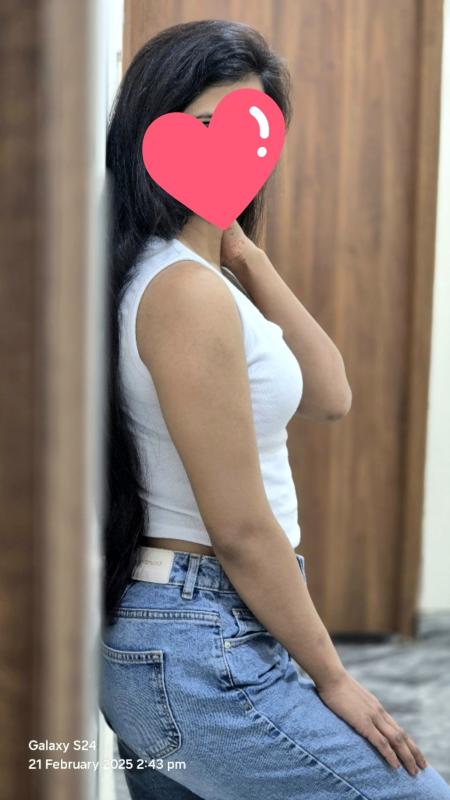 I’m Sejal lose yourself in the embrace of a seductive 22-years-old independent escort. If you want to know me in depth and enjoy by my side, call me, you will not regret .
I love fun and intense sex i