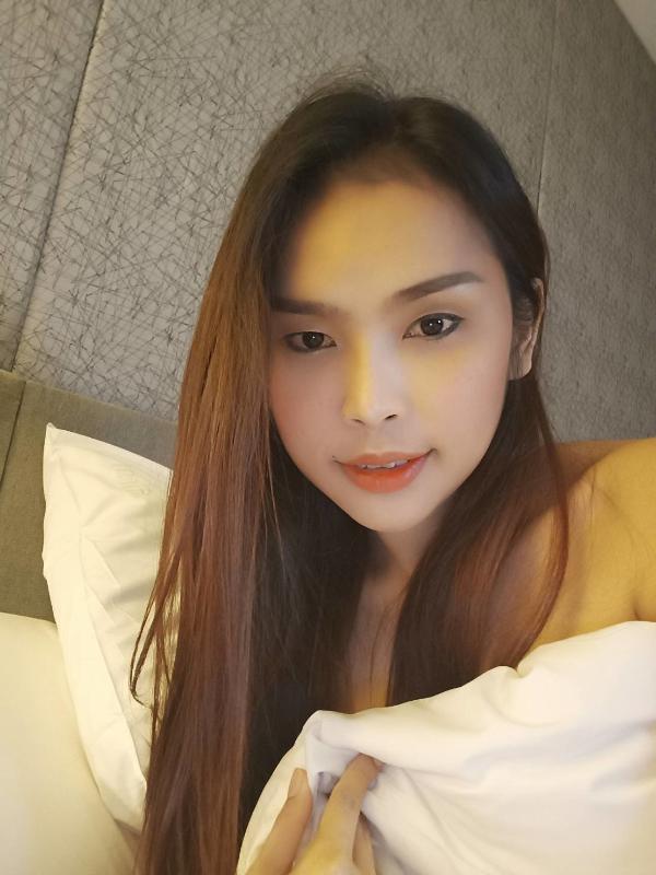 Hello Gentlemen, 
I'm Gina  from Thailand , I am 26 years old.
Thanks for taking a moment of your time to read my profile. I am very friendly, a sweet, cute, petite, natural sensual, sexy escort, I am